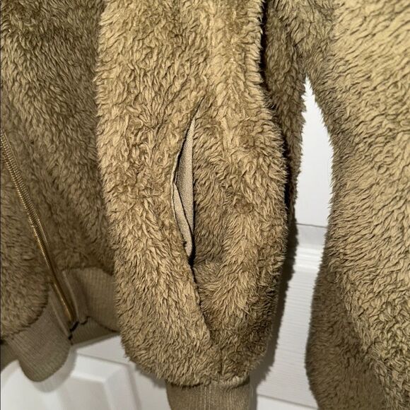 Forever 21 Tan Sherpa Zip-Up Hoodie - Picture 6 of 8